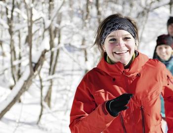 Buiten sporten in de winter: 5 tips om het gezond te doen | Pfizer Nederland