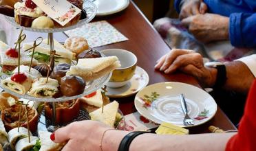 High tea met senioren