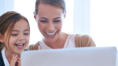 Hoe familie actief kan meeleven met een coronapatiënt op afstand | Pfizer Nederland