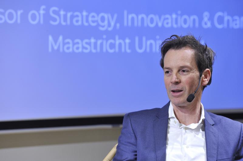 Edward Huizenga, hoogleraar strategie, innovatie en verandering van Maastricht University