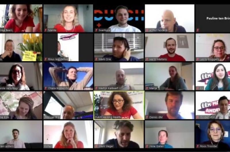 Hoe familie actief kan meeleven met een coronapatiënt op afstand | Pfizer Nederland