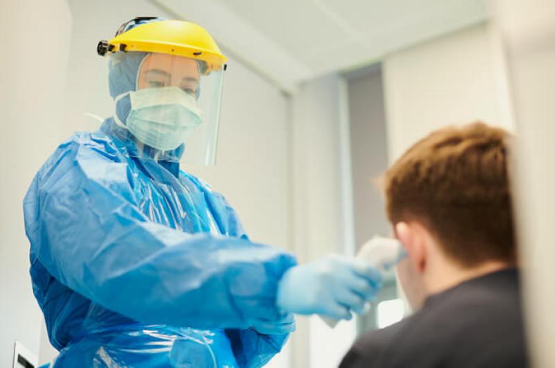 Pfizer bestrijdt coronavirus op meerdere terreinen